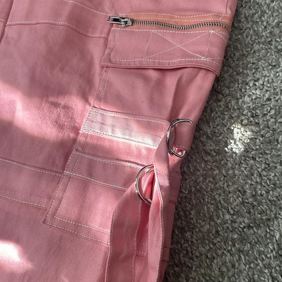 FASHION NOVA Cruise Control Contrast Stitch Cargo Pants - Picture 4 of 7